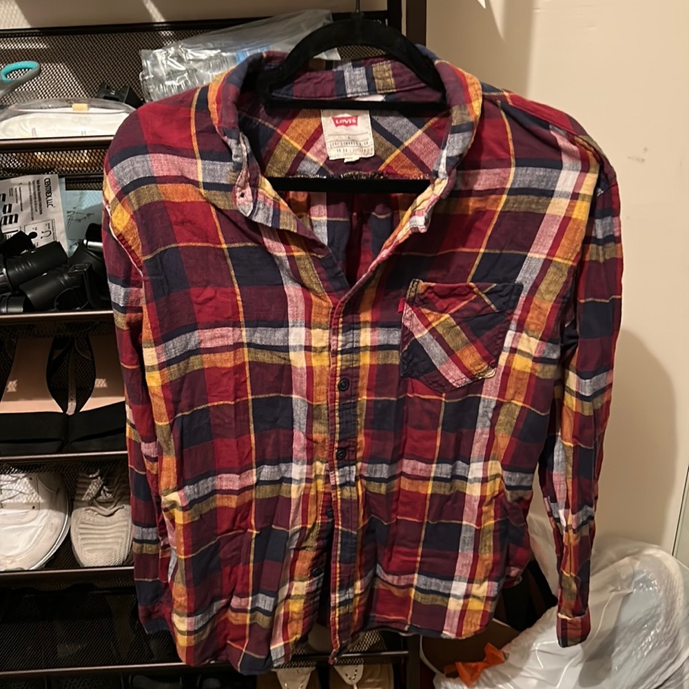 Levi’s men flannel large